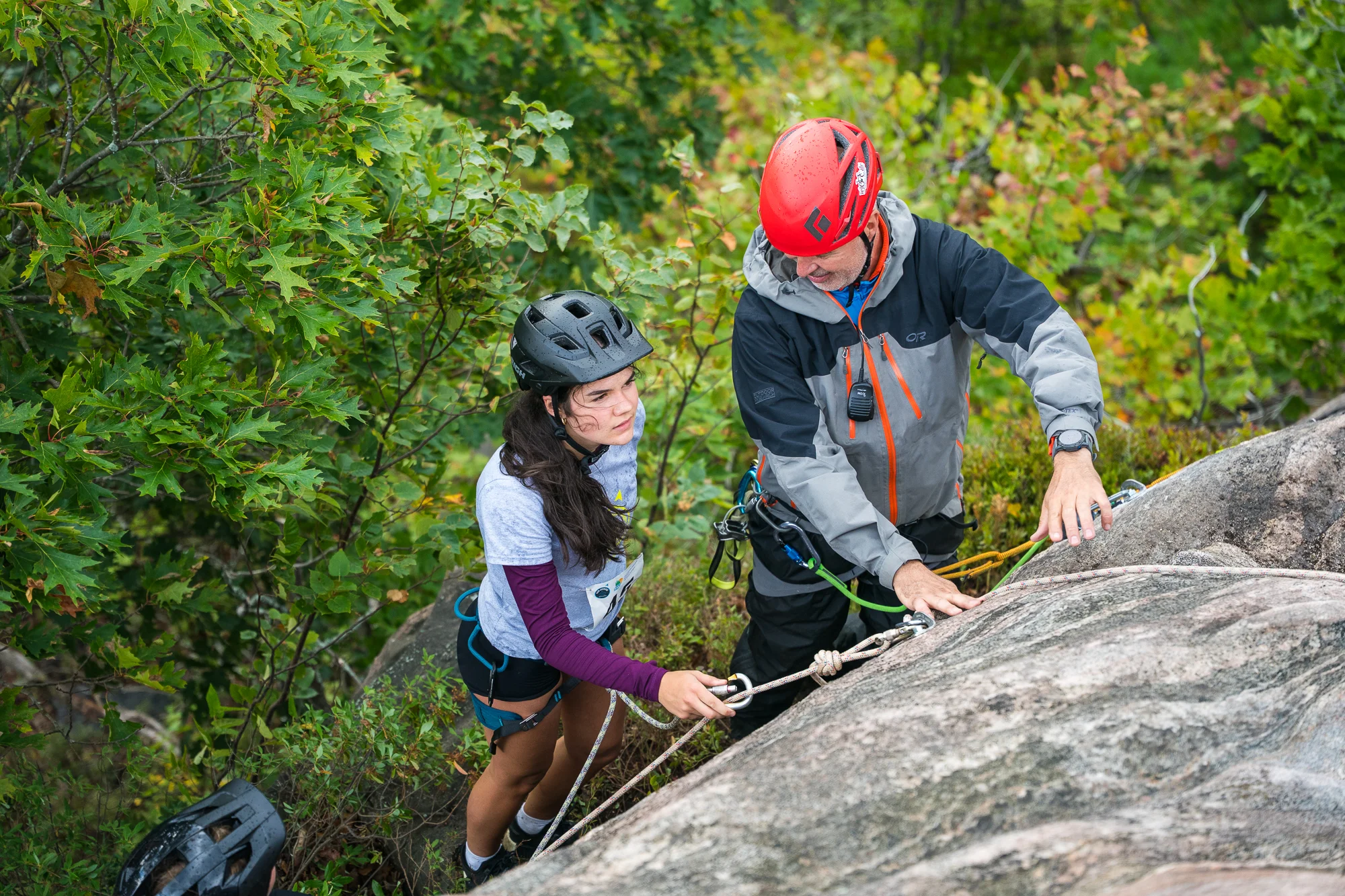 Jeunes athlètes en action sur le Raid Aventure Junior ARWS